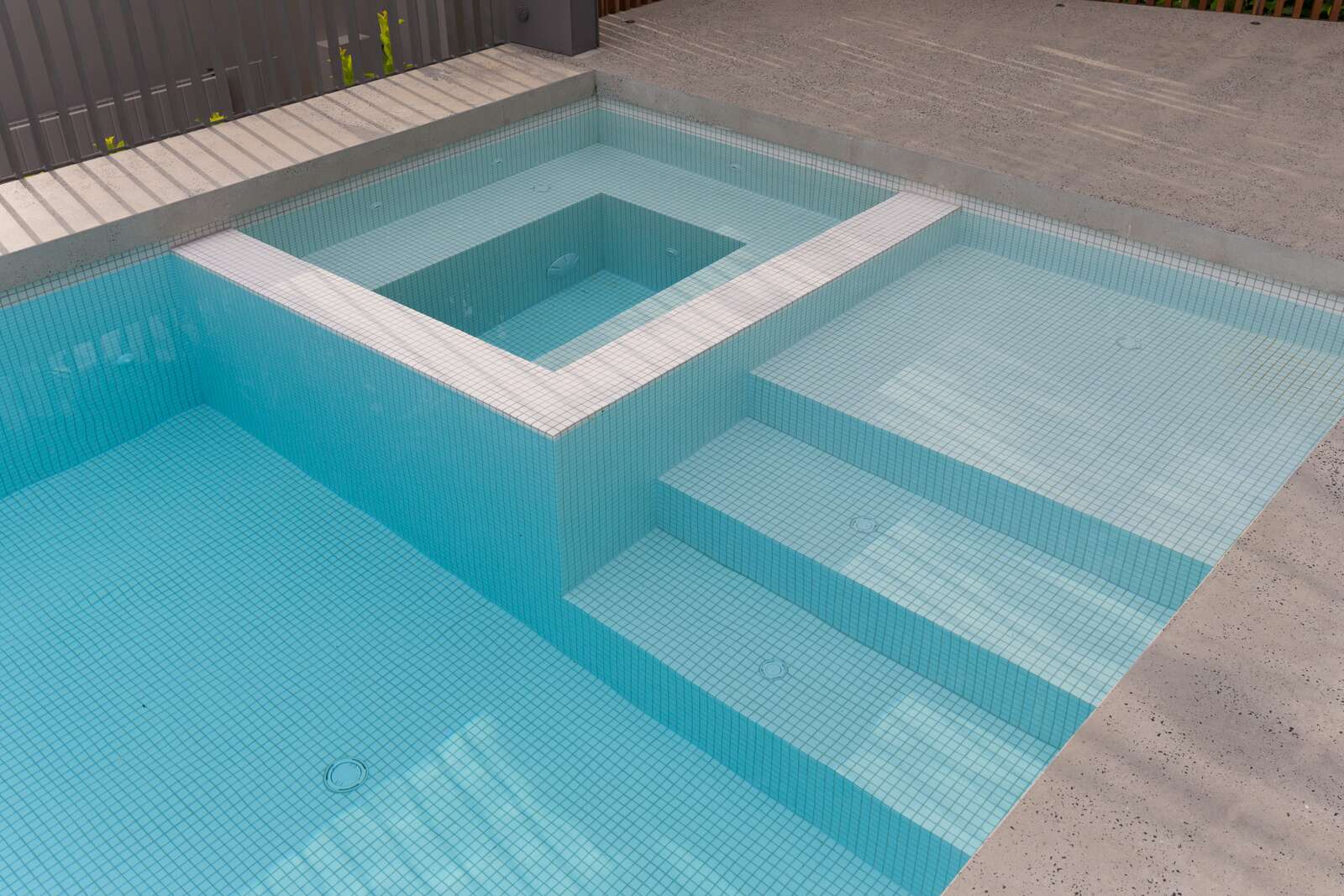 Bauer Residence lap pool detail