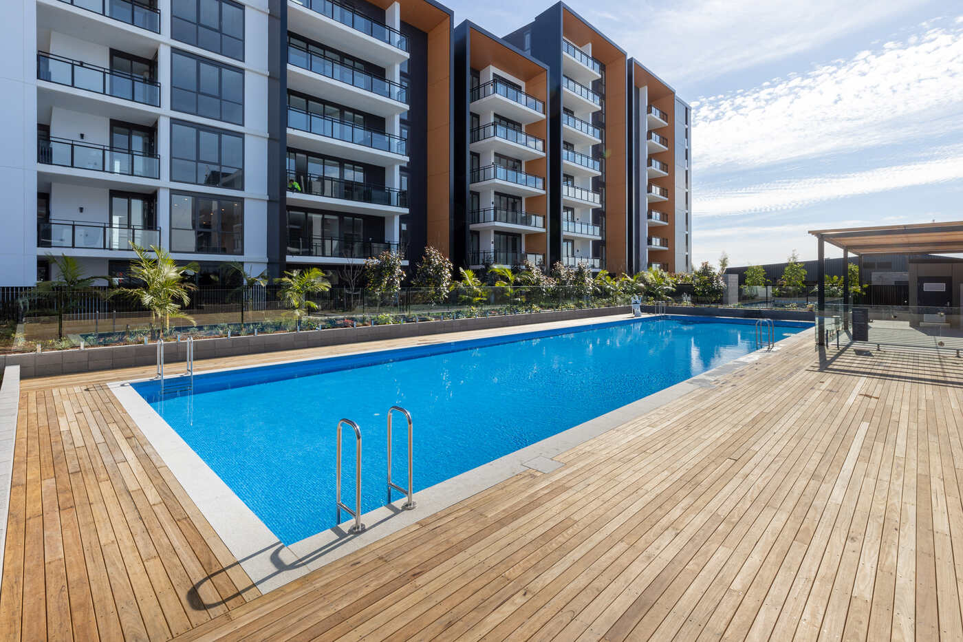 Pool and apartment buildings, Edmondson Park