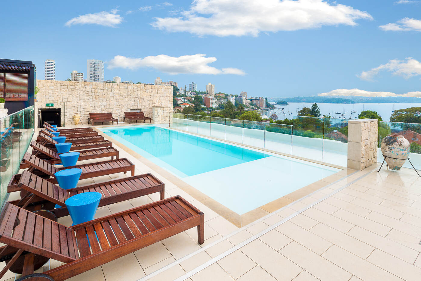 Rooftop pool and harbour outlook, InterContinental Sydney