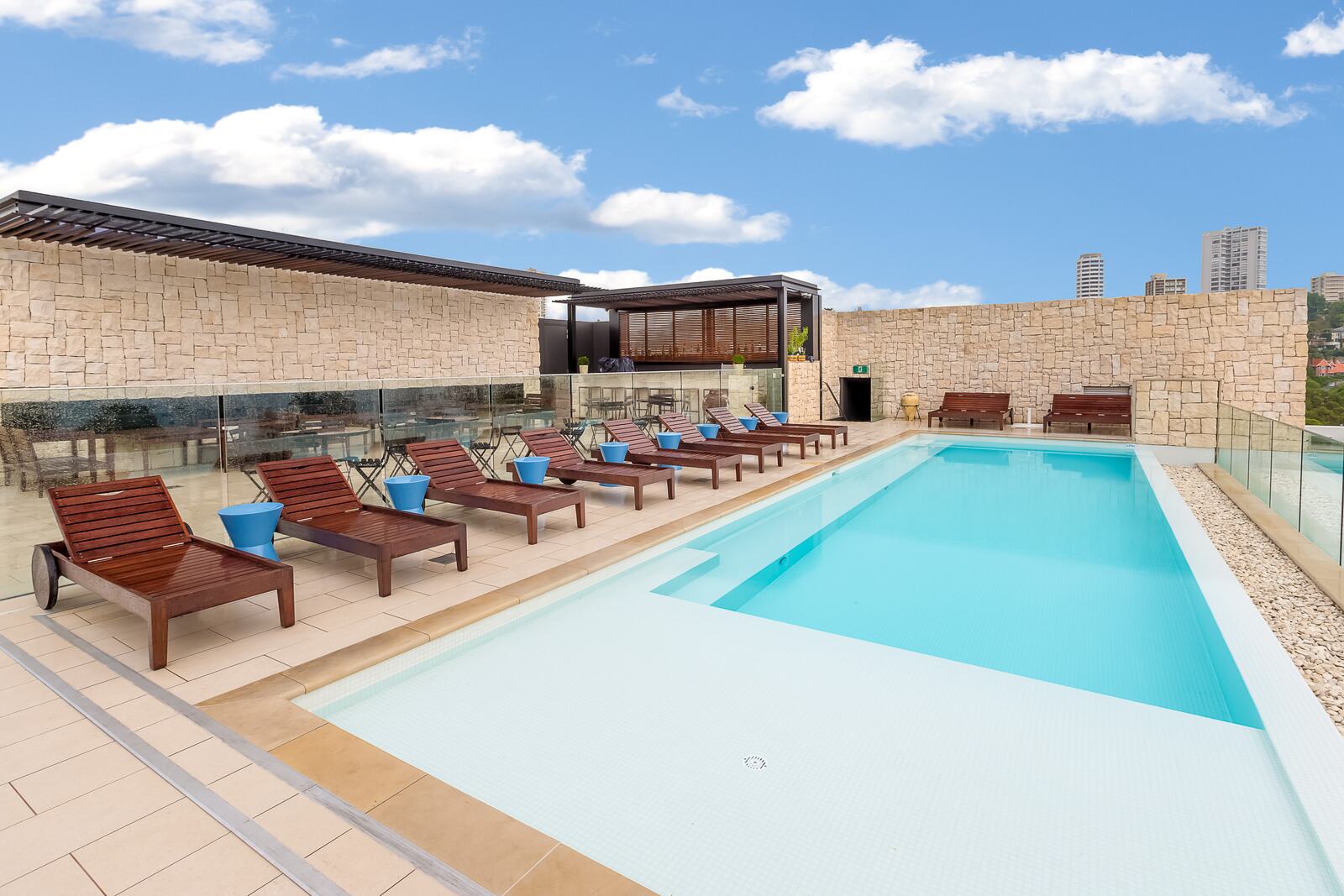 Rooftop pool and deck, InterContinental