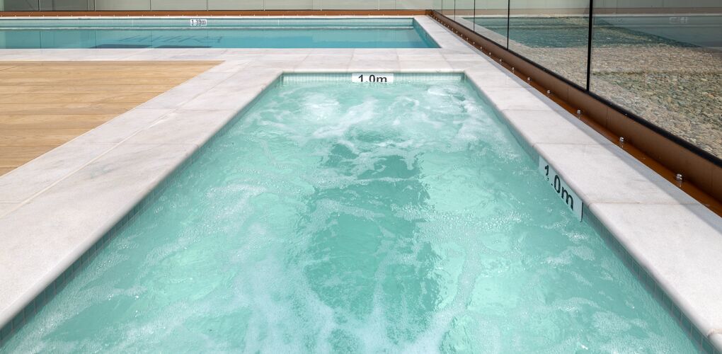 Jetted spa running on the rooftop, La Vera, Macquarie Park