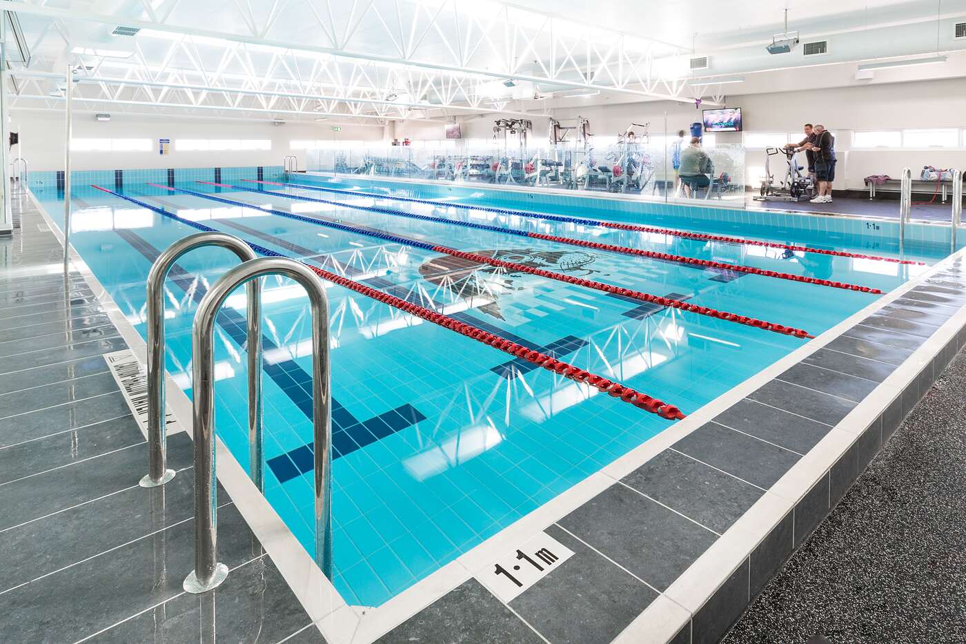 Lap lanes in a dark tiled surround, Maroubra Seals