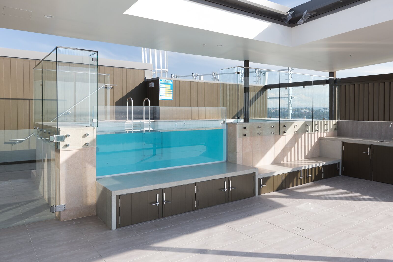 Rooftop pool, Woolooware