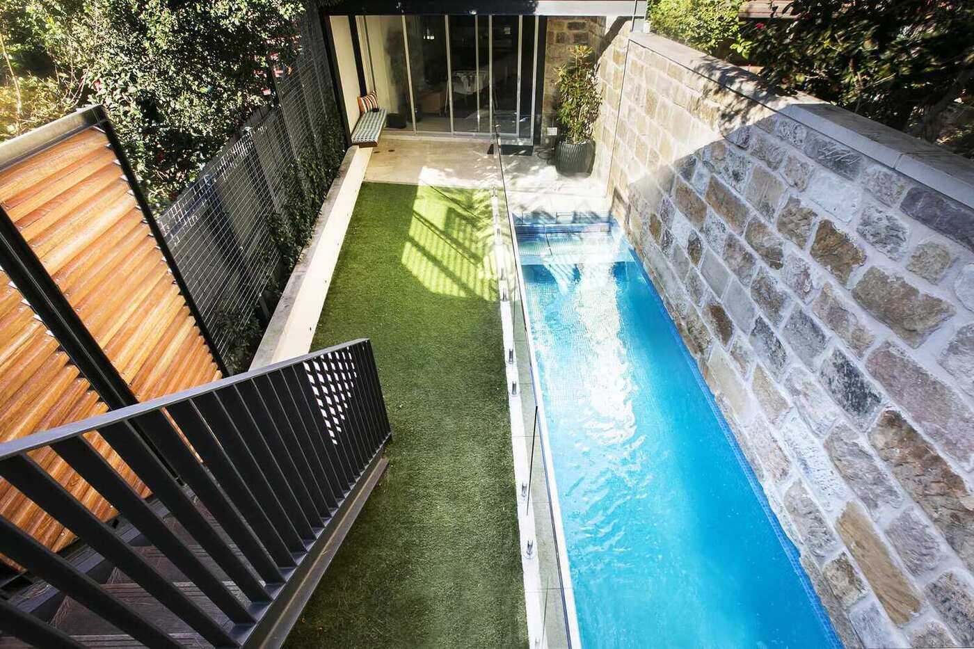 Profile Residence concrete pool by Wright Pools