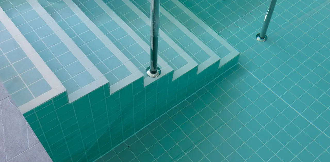 The Cambridge concrete pool by Wright Pools
