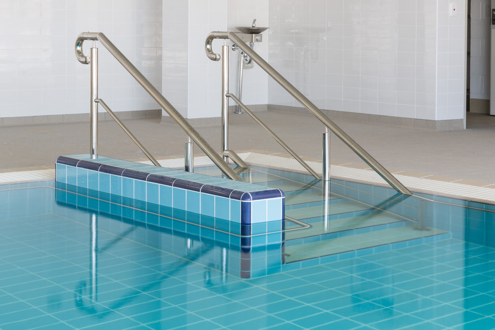 Stainless ramp and rail into the pool, Ryde Hospital