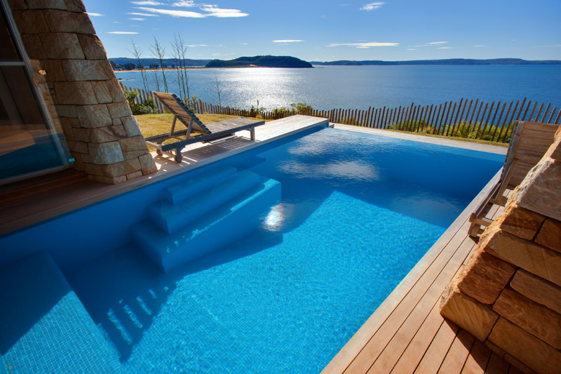 Concrete pool, Whale Beach