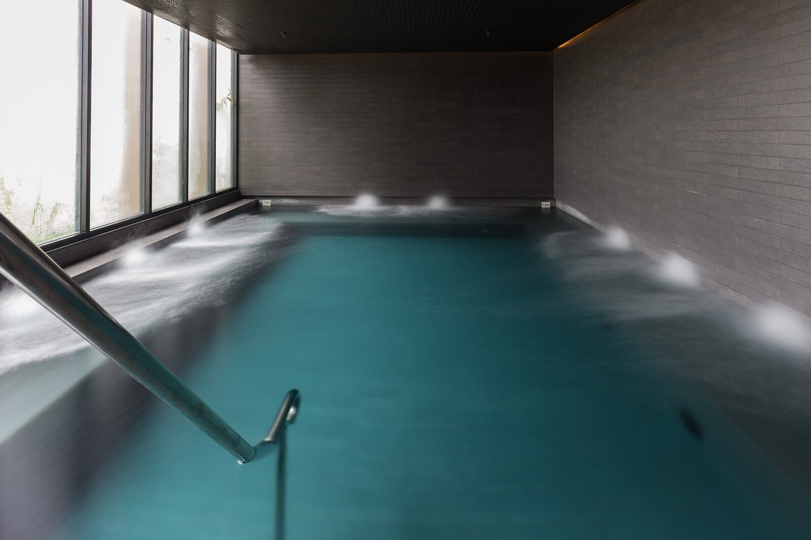 Spa with timber lining, Woolooware Bay Stage 1