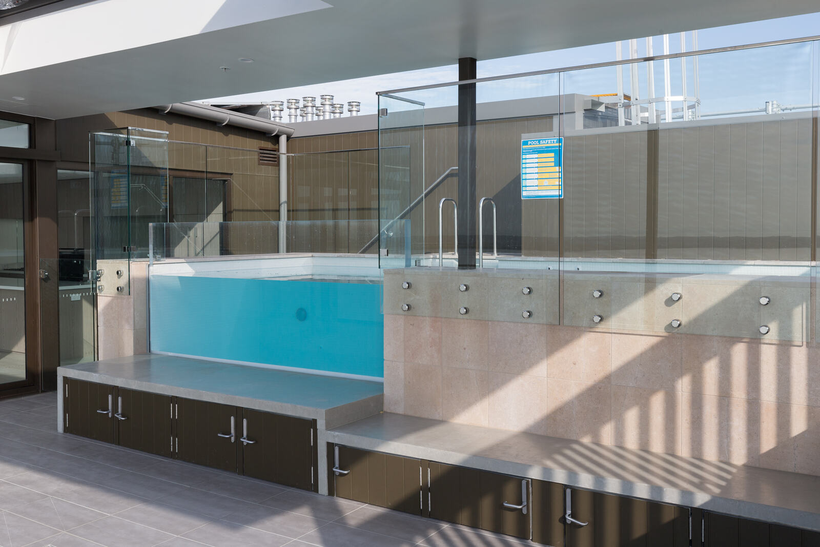 Raised rooftop pool and acrylic window detail, Woolooware Bay Stage 2