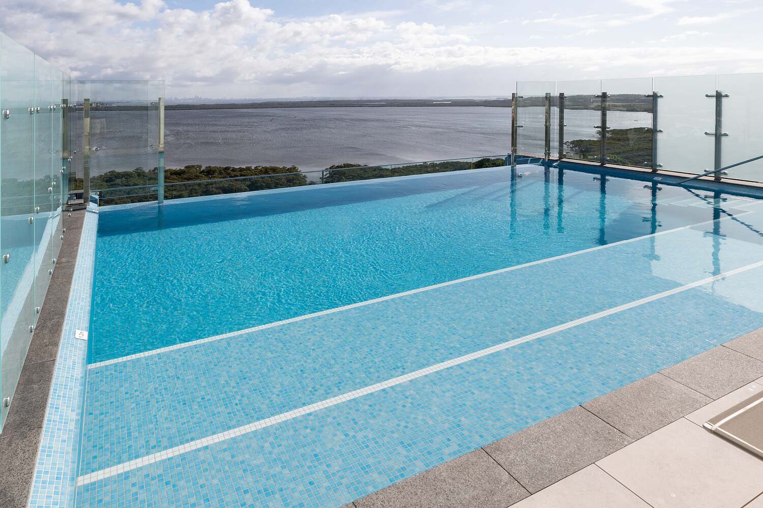 Infinity-edge rooftop pool over the bay, Woolooware Bay